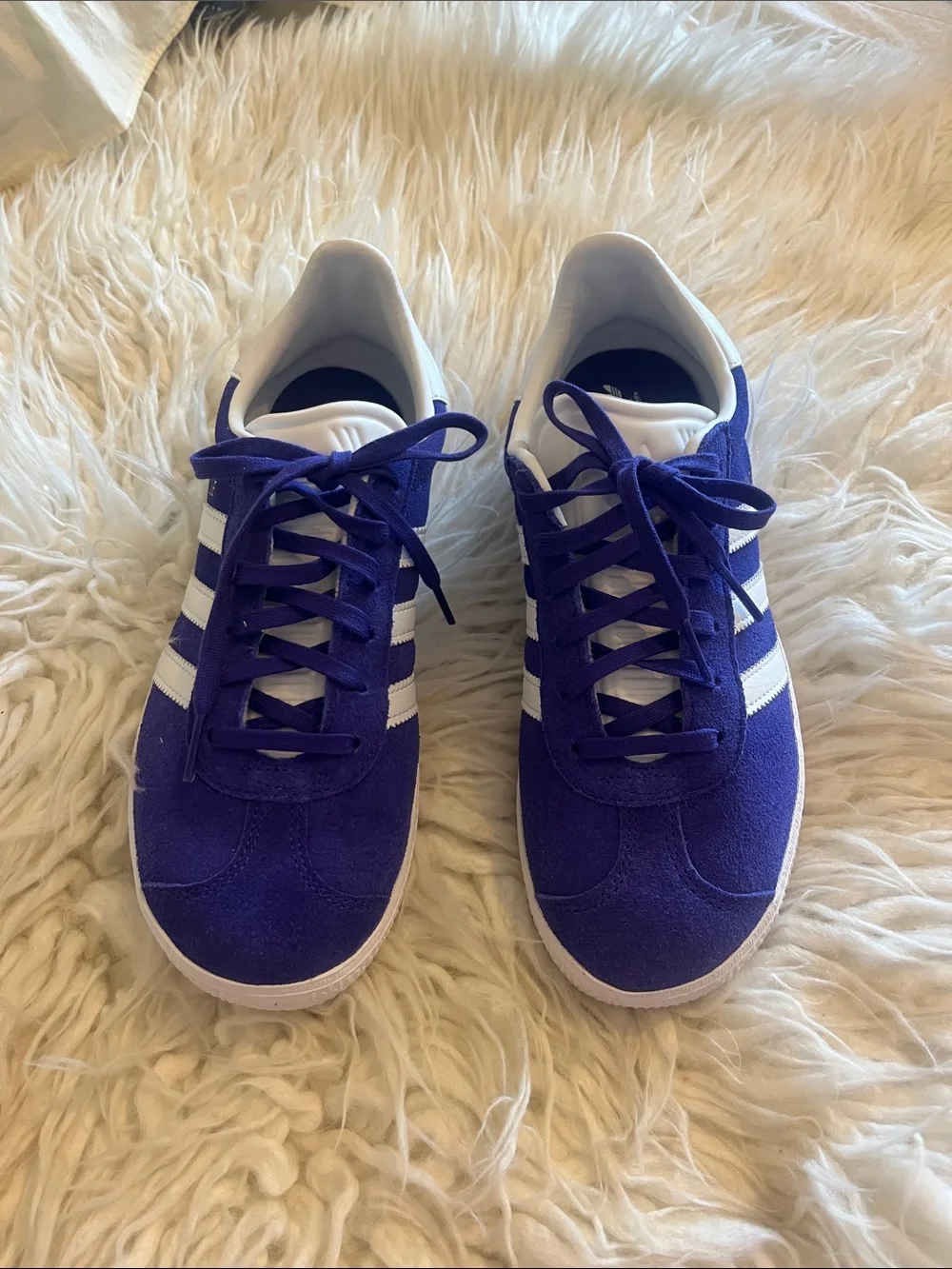 NWOT Adidas Girls Gazelle Purple and White Sneakers Size 6